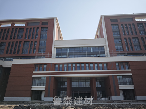 08dd7e0e101236f74bd3761df1eb0f9