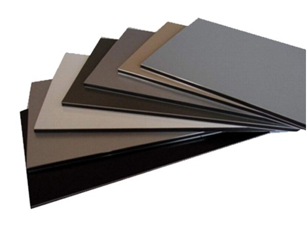 無機預(yù)涂板與鋁塑板在隧道圍護板材應(yīng)用中的新舊交替