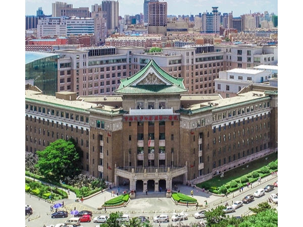 吉林大學(xué)白求恩第一醫(yī)院—魯泰無(wú)機(jī)預(yù)涂板應(yīng)用