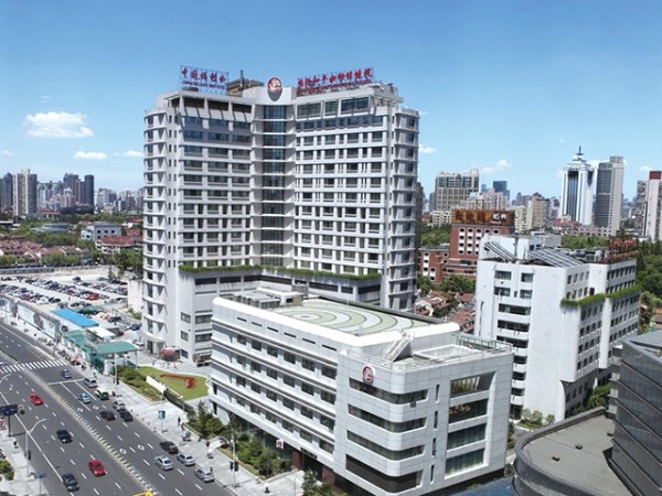 中國福利會國際和平婦幼保健院—魯泰無機(jī)預(yù)涂板應(yīng)用