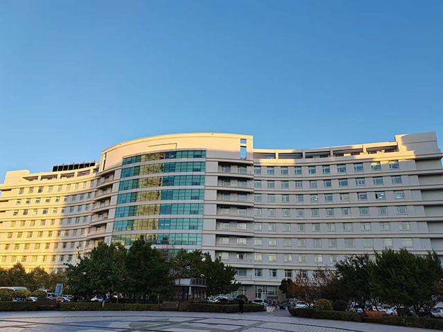 中國醫(yī)科大學(xué)附屬盛京醫(yī)院—魯泰無機(jī)預(yù)涂板應(yīng)用